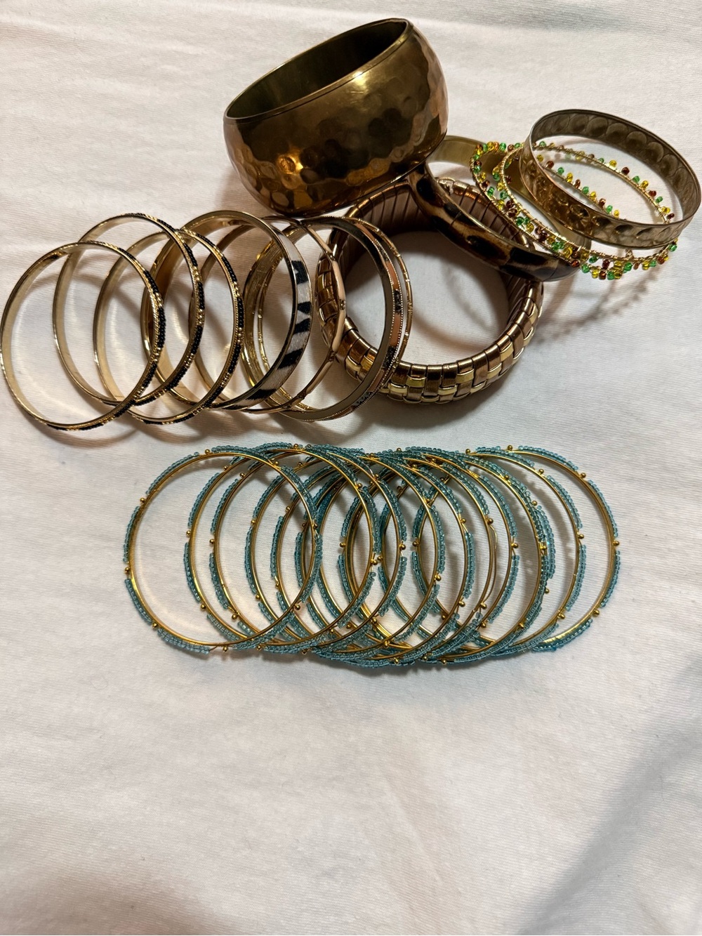 Vintage Lot 24 Gold Tone Bangle Bracelets, Size 8